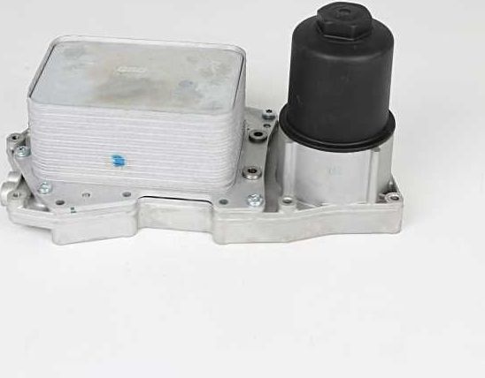 Радиатор масляный (маслоохладитель) для двигателя BSG. Артикул BSG 15-507-002