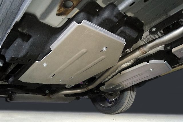Защита алюминиевая ТСС (4 мм) для бака 2 шт. Geely Monjaro 2023-2026. Артикул ZKTCC00587