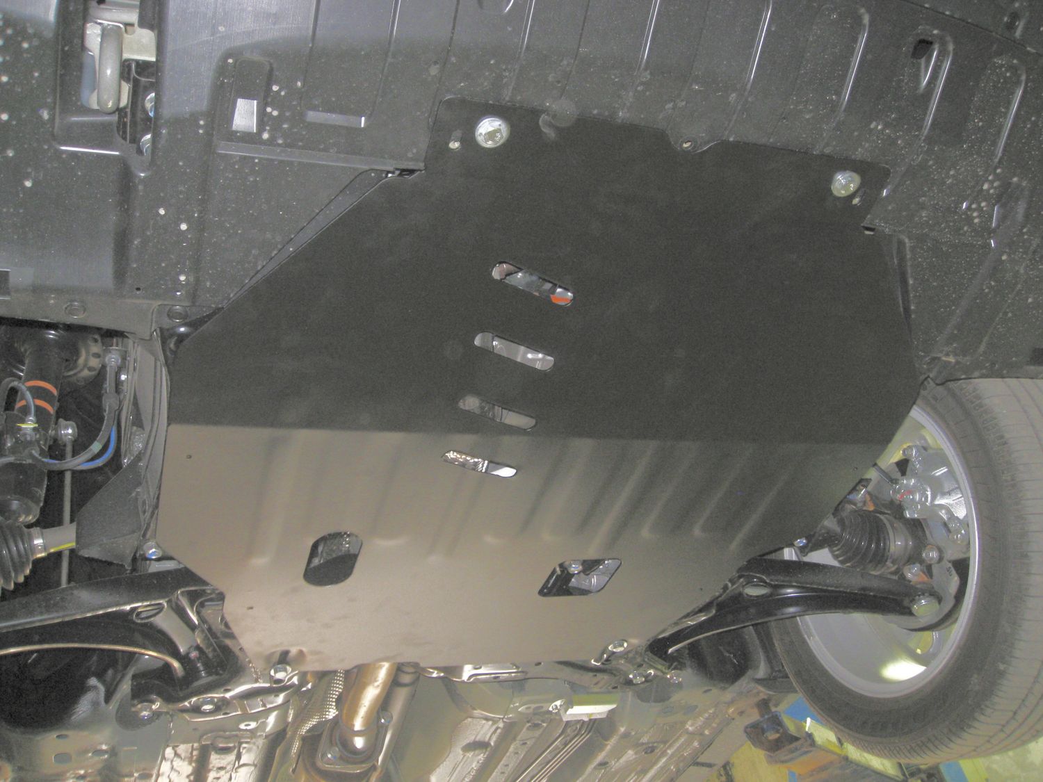 Защита Alfeco для картера и КПП Mitsubishi Outlander III V-3.0 2012-2026. Артикул ALF.14.35