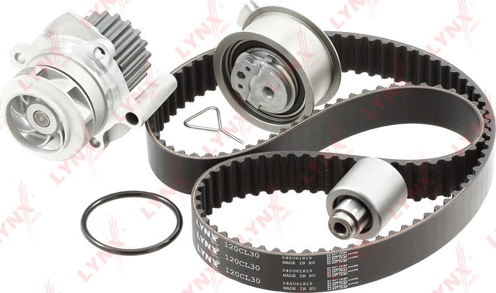 Помпа (водяной насос) с комплектом ремня ГРМ LYNXauto для SEAT Altea I 2005-2015. Артикул PW-1095