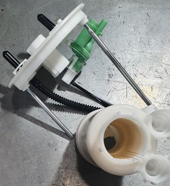 Топливный фильтр Toyota. Артикул 7702450020