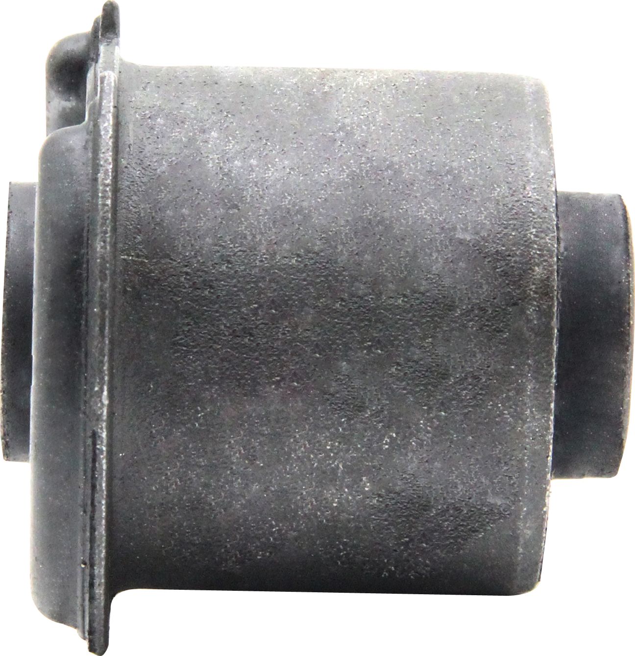 Сайлентблок переднего рычага подвески CTR. Артикул GV0860