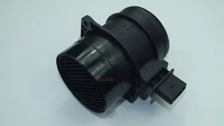 ДАТЧИК МАССОВОГО РАСХОДА ВОЗДУХА (Quattro Freni). Артикул QF86A00137