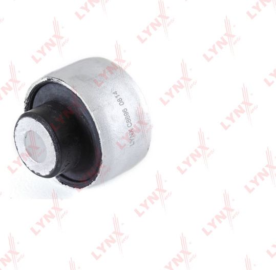 Сайлентблок переднего рычага подвески LYNXauto. Артикул C8696
