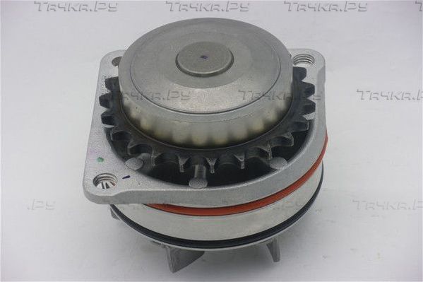 Помпа (водяной насос) GMB для Nissan Cefiro A33 2000-2003. Артикул GWN-51A