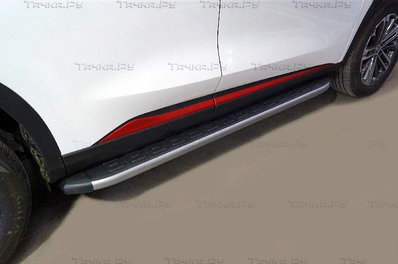 Пороги алюминиевые ТСС с пластиковой накладкой 1720 мм для Changan CS75 Plus 2WD 1.5T 2023-2026 Карбон серебро. Артикул CHANCS75PL23-16SL