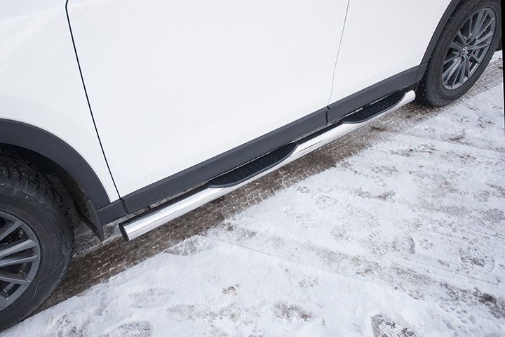 Пороги Slitkoff труба d76 с проступями для Mazda CX-5 II 2017-2026. Артикул MZCX175-05