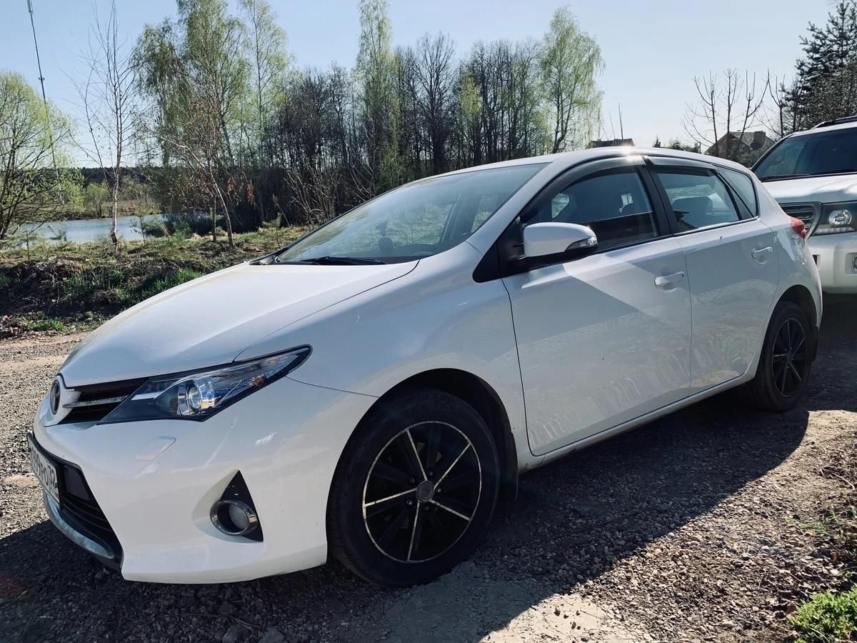 Дефлекторы Cobra Tuning для окон Toyota Auris II 5-дв. 2012-2026. Артикул T27712