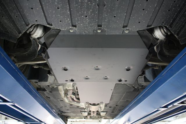 Защита алюминиевая Alfeco для картера и КПП Jaguar XE 2014-2026. Артикул ALF.44.03 AL4