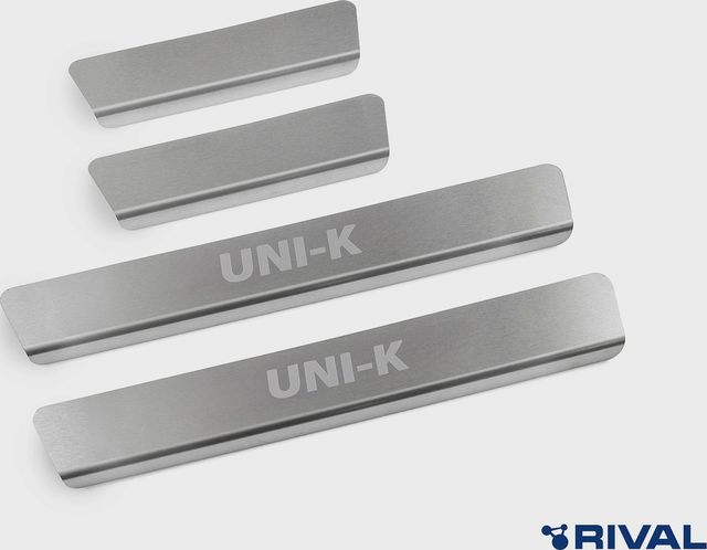 Накладки Rival на пороги (с надписью) для Changan UNI-K 2020-2026. Артикул NP.8904.3