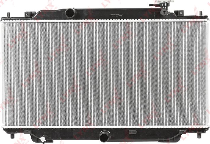Радиатор охлаждения двигателя LYNXauto. Артикул RB-1780