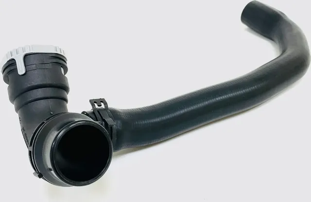 Патрубок системы охлаждения (Ukorauto) Ukorauto. Артикул U0902115