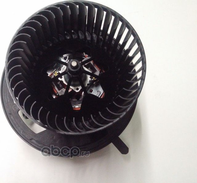 Мотор печки (электровентилятор отопителя) BMW. Артикул 64119227670