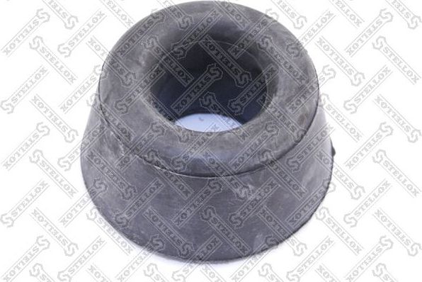 Сайлентблок переднего рычага подвески Stellox. Артикул 87-98179-SX