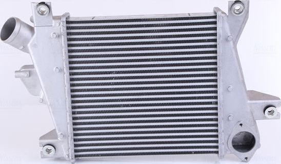 Интеркулер Nissens. Артикул 96527