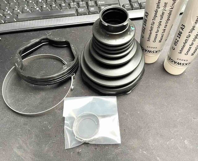 Пыльник ШРУСа CRAFTER VAG. Артикул 2N0498202