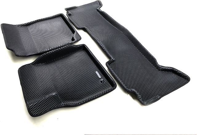 Коврики Euromat 3D EVA для салона Lexus LX470 1998-2007. Артикул EM3DEVA-005117