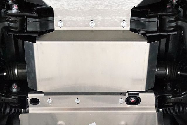 Защита алюминиевая ТСС (4 мм) для картера и переднего редуктора Kia Mohave I рестайлинг 2 2020-2026. Артикул ZKTCC00463