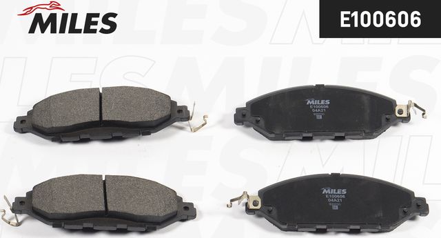 Тормозные колодки Miles (Semi-Metallic). Артикул E100606