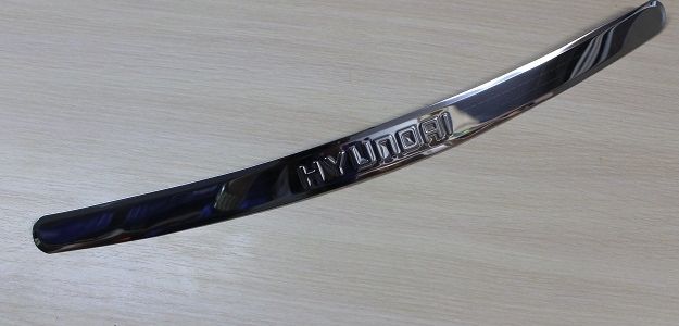 Накладка Ладья на бампер для Hyundai Solaris 2014-2016. Артикул 025.54.19