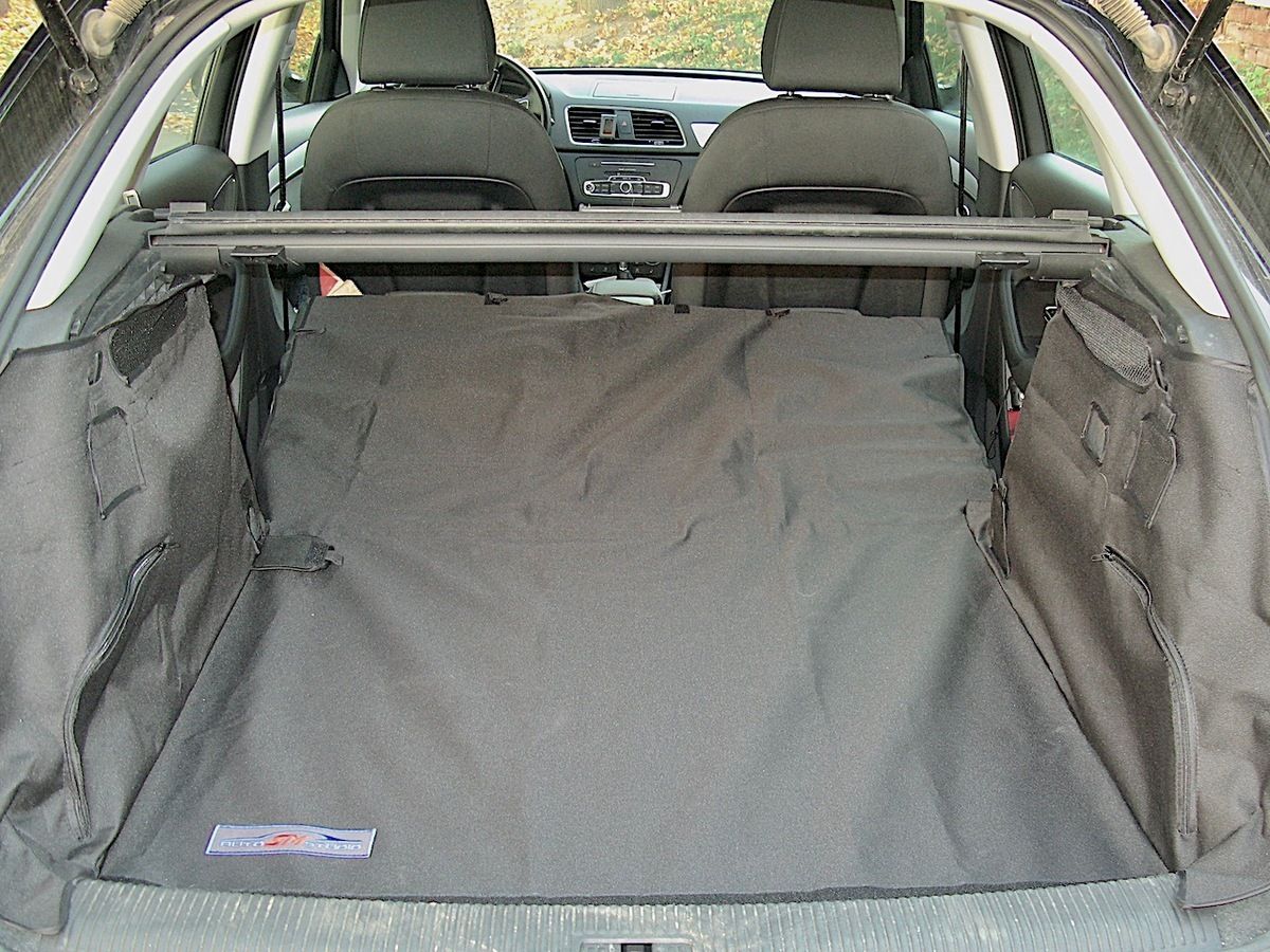 Защитный чехол AUTOSMSTUDIO "Maxi" в багажник автомобиля для Audi Q3 I 2011-2019, черный. Артикул TP-Q3-MAXI-BL