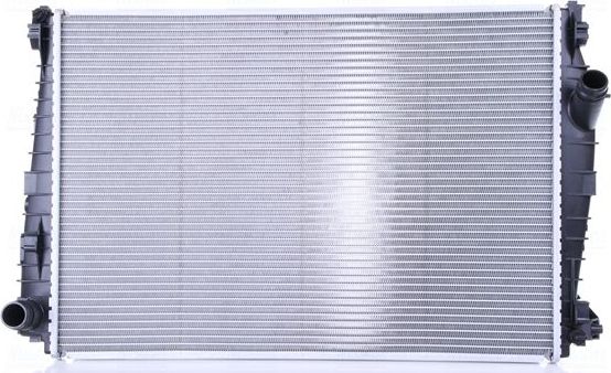 Радиатор охлаждения двигателя Nissens. Артикул 60061