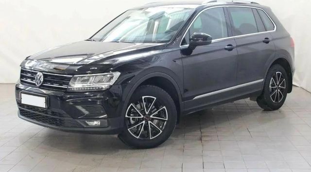 Дефлектор VT52 для капота Volkswagen Tiguan II 2017-2026. Артикул VW52VT
