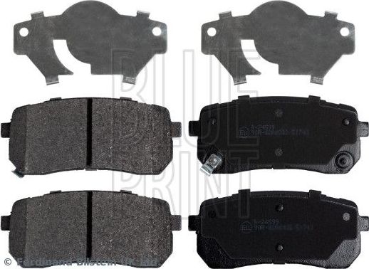 Тормозные колодки Blue Print. Артикул ADBP420075