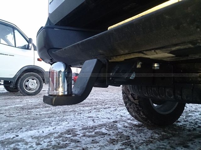 Фаркоп Imiola для Volkswagen Amarok 2010-2026 под квадрат 50х50. Артикул W.E35