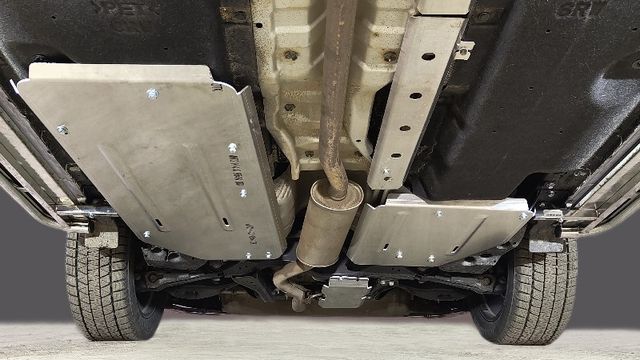 Защита алюминиевая ТСС (4 мм) для бака (2 шт.) Nissan X-Trail T33 4WD HYBRID 2022-2026. Артикул ZKTCC00682