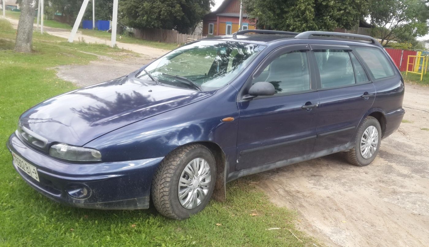 Дефлекторы Cobra Tuning для окон Fiat Marea Weekend универсал 1996-2003. Артикул F21296