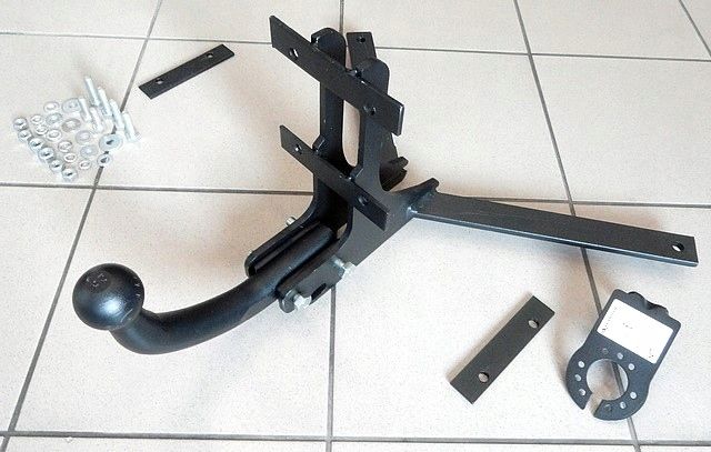 Фаркоп Steinhof для Saab 9-3 универсал 2005-2011. Артикул S-016