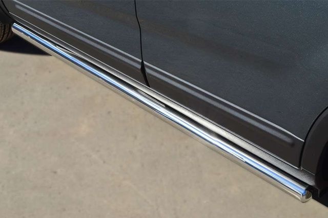 Защита порогов RusStal труба d76 (вариант 3) для Toyota Land Cruiser 100 1998-2007. Артикул LHT-0004623