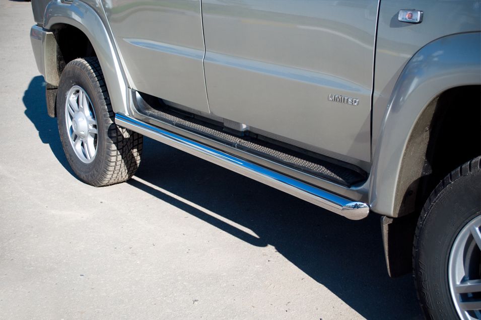 Защита порогов RusStal труба d63 (вариант 1) для УАЗ Patriot 2005-2014. Артикул UPT-0005041