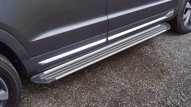 Пороги алюминиевые ТСС Slim Line Silver 1820 мм для Changan CS95 new 2.0L 4WD 2024-2026. Артикул CHANCS95NEW24-07S