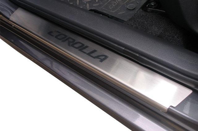 Накладки Союз-96 на внутренние пороги для Toyota Corolla 2006-2013 (2 шт.). Артикул TCOR.31.3463