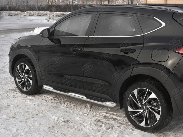 Защита порогов RusStal труба d76 с накладкой (вариант 1) для Hyundai Tucson III рестайлинг 2018-2026. Артикул HTT-0031011