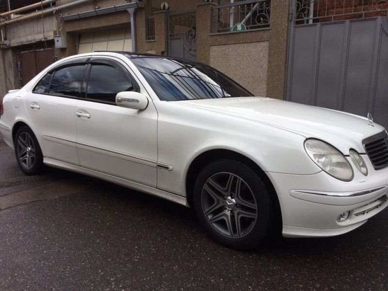 Дефлекторы Cobra Tuning для окон Mercedes-Benz E-Класс W211 седан 2002-2009. Артикул M32002