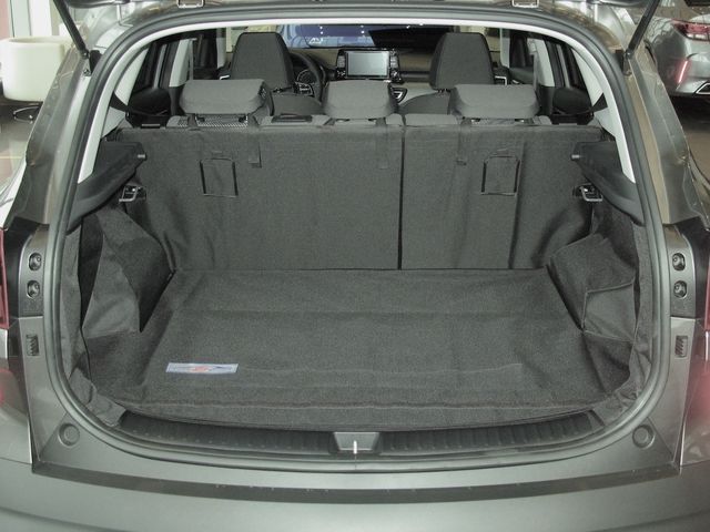 Защитный чехол AUTOSMSTUDIO "Maxi" в багажник автомобиля для Kia Seltos (без сабвуфера) 2019-2026, черный. Артикул TP-KSEL-MAXI-BL