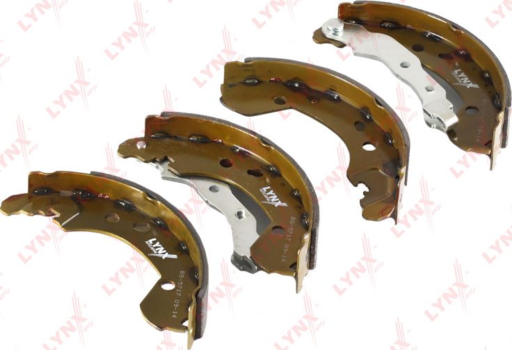 Тормозные колодки LYNXauto. Артикул BS-5717