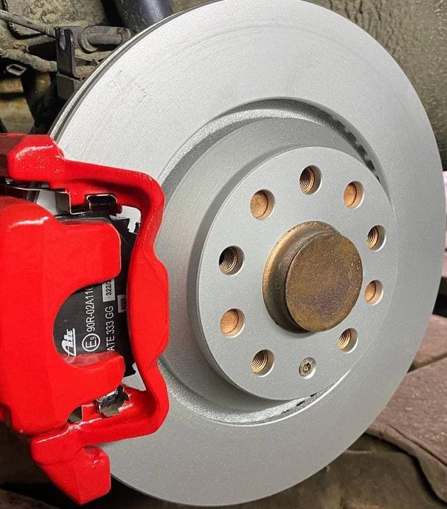 Тормозной диск Bosch. Артикул 0 986 479 303