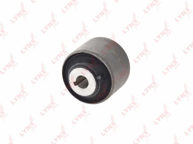 Втулка стабилизатора LYNXauto. Артикул C8072