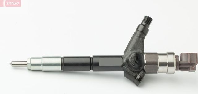 Форсунка топливная Denso для Nissan Primera P12 2002-2003. Артикул DCRI100880