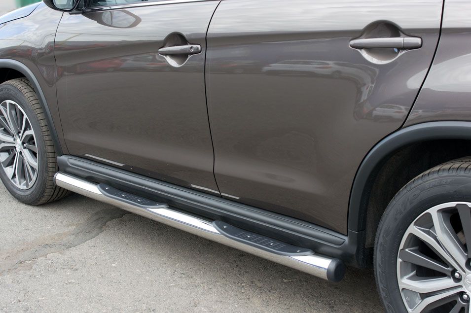 Защита порогов RusStal труба d76 с накладками (вариант 2) для Peugeot 4008 2012-2026. Артикул P48T-0005352