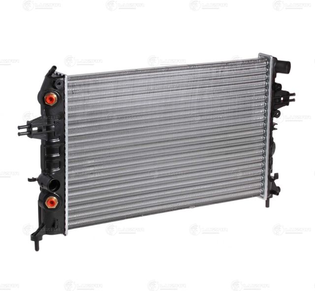 Радиатор охлаждения двигателя Luzar для Opel Zafira A 1999-2005. Артикул LRc 21150