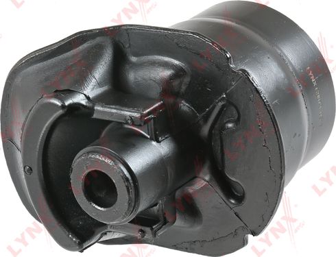 Сайлентблок задней балки LYNXauto. Артикул C9873