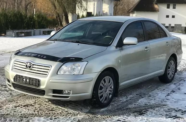 Дефлектор VT52 для капота Toyota Avensis II 2003-2008. Артикул TYA03VT