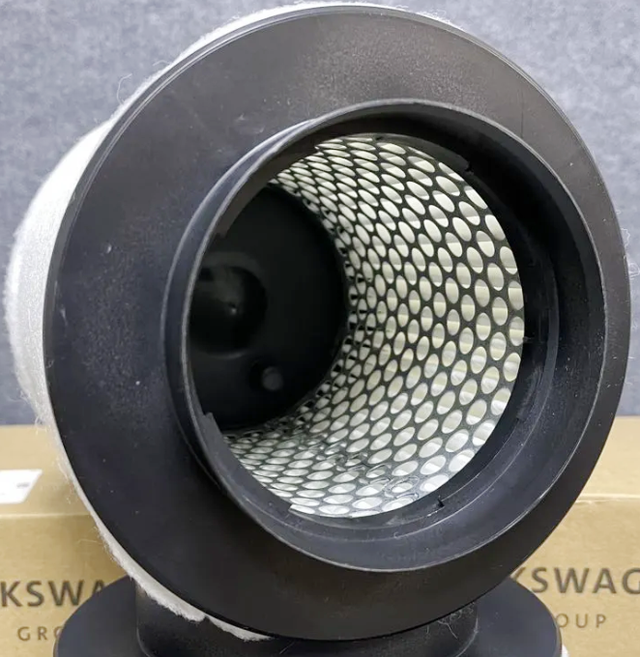 Воздушный фильтр VAG для Audi S8 III (D4) 2012-2018. Артикул 4H0129620M