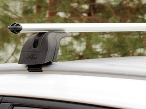 Багажник на интегрированные рейлинги LUX для Mitsubishi Outlander III 2012-2021 (Аэродинамические дуги). Артикул 844321+842488+698881