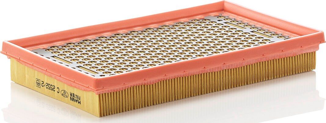 Воздушный фильтр Mann-Filter. Артикул C 2552/2